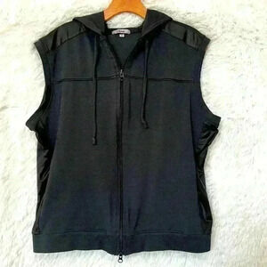CLONE Black Zip Up Sleeveless Hooded Activewear Top Size Medium